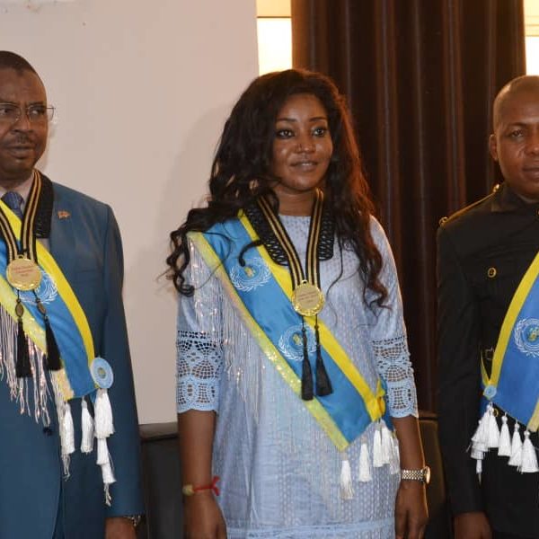 Amina Priscille Longoh et Djidda Oumar Mahamat décorés par la commission internationale des droits de l’homme