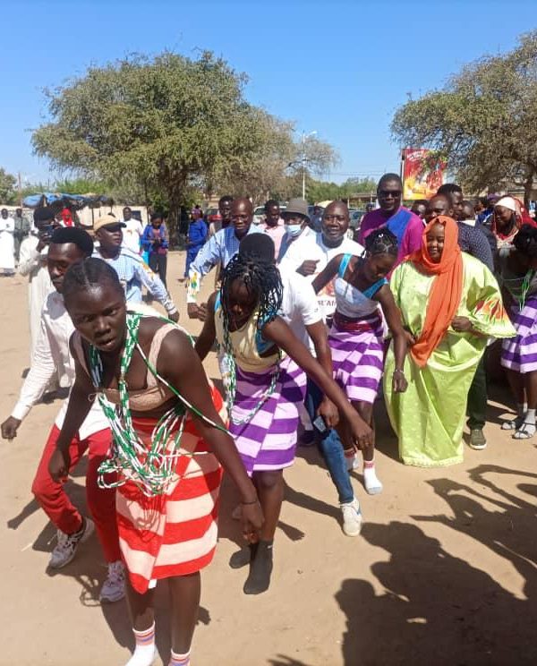 Fest’Africa organise une séance de danse collective pour la paix