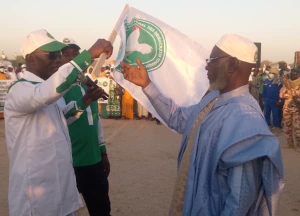 Ali Bilal, le président du parti Cnds, section du Ouaddaï, rallie le Rndt