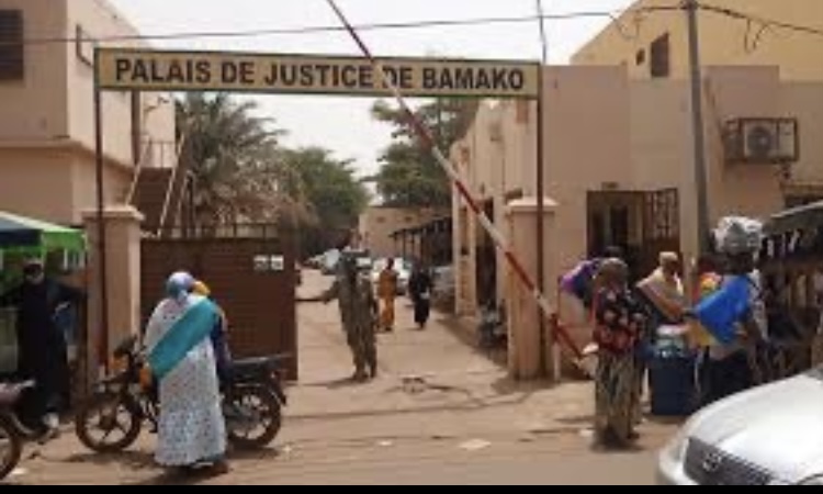 Mali : 10 cadres de l’opposition placés sous mandat de dépôt 1