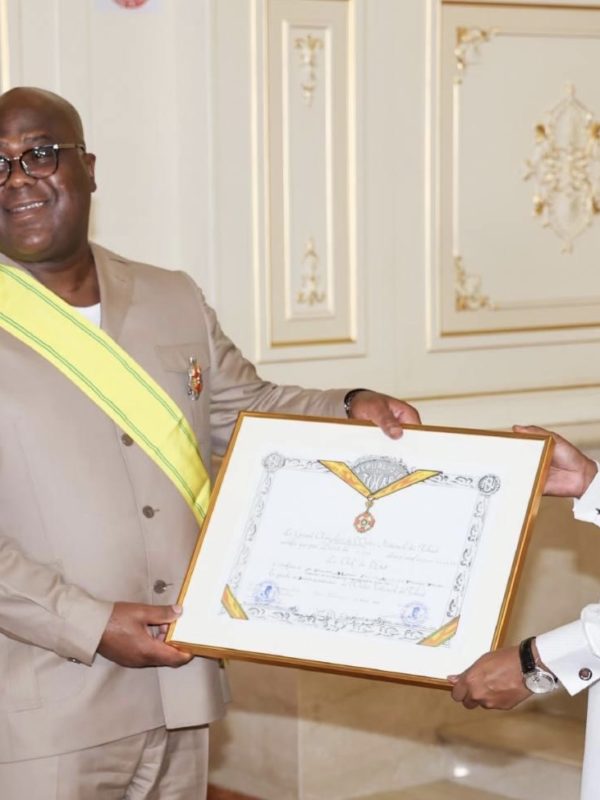 Tchad : Félix Tshisekedi élevé à la Dignité de Grand Croix de l’Ordre National