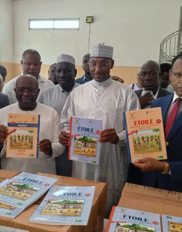 Tchad : le ministère  de l’éducation réceptionne de l’Unicef des manuels scolaires