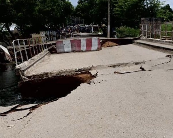 Inondations à Yagoua : le pont Danay cède