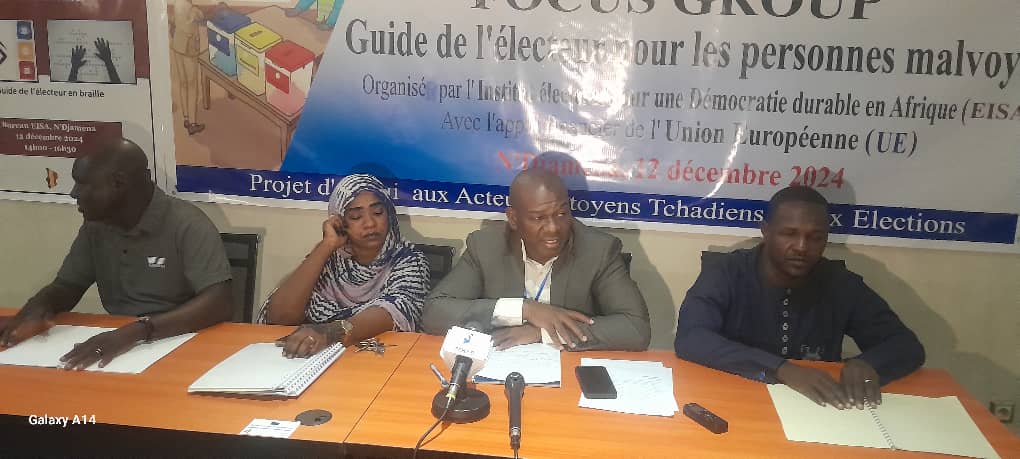 Eisa-Tchad traduit le guide de l'électeur en braille 1