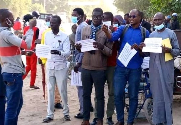 Les lauréats de la faculté des sciences de l’éducation revendiquent leur intégration à la fonction publique