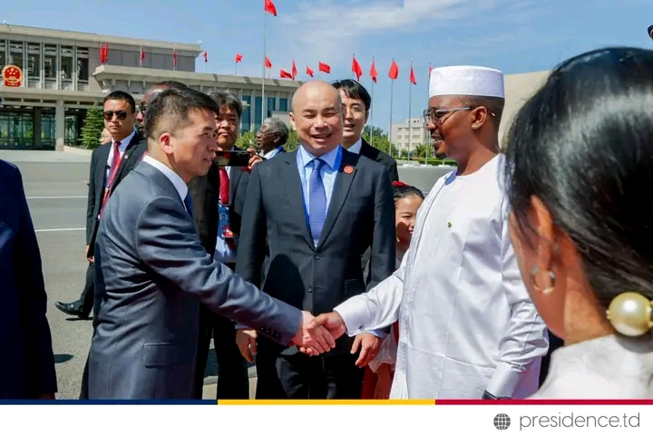 Le Président tchadien est à Beijing 1